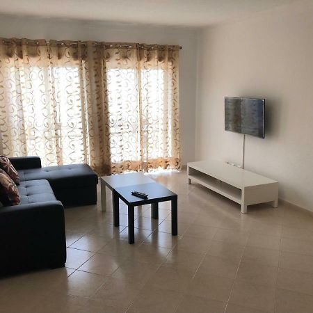 Olinda'S 2 Bedroom Apartment Lagos Ngoại thất bức ảnh