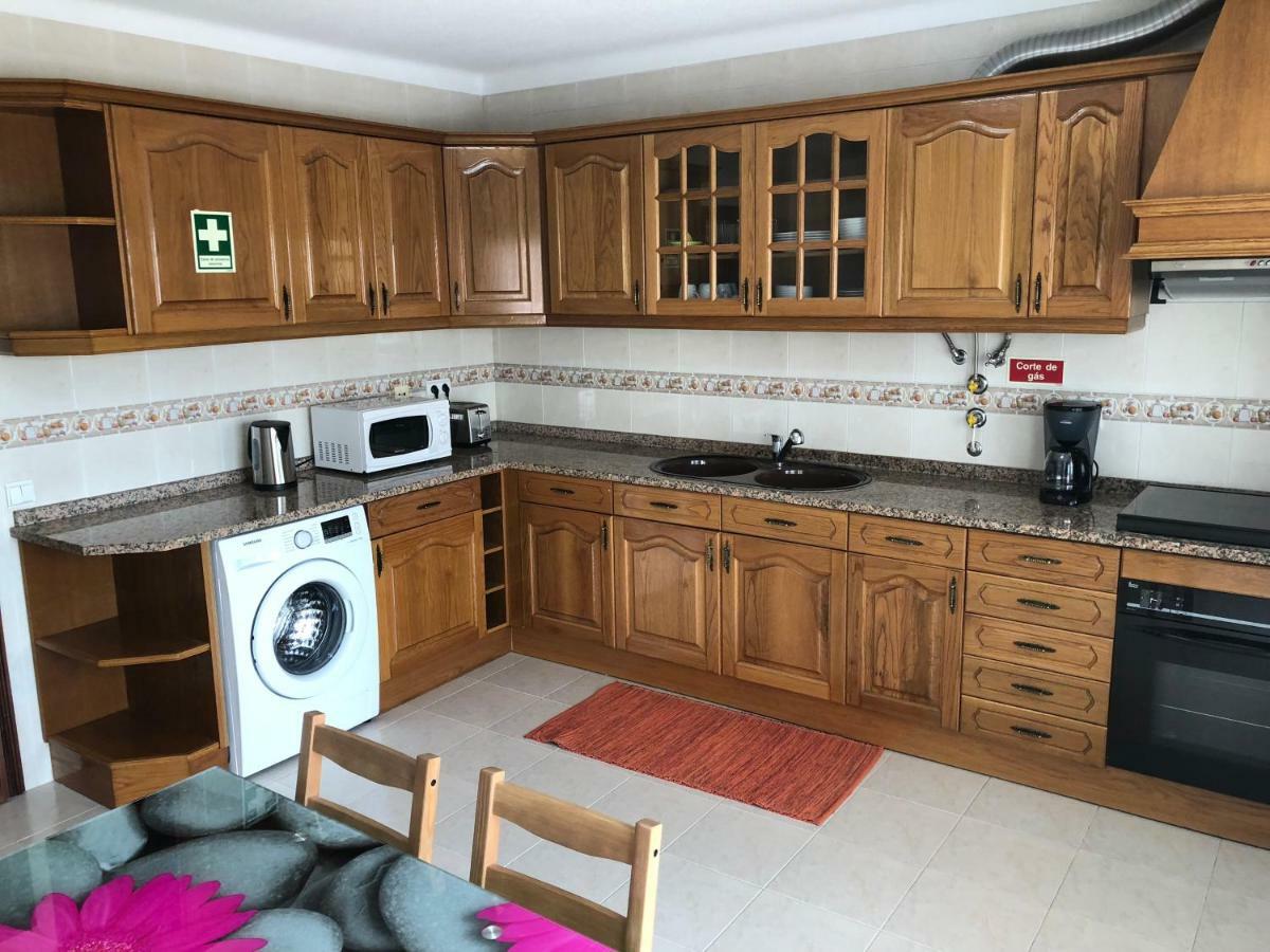 Olinda'S 2 Bedroom Apartment Lagos Ngoại thất bức ảnh