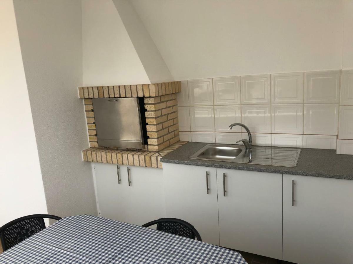 Olinda'S 2 Bedroom Apartment Lagos Ngoại thất bức ảnh