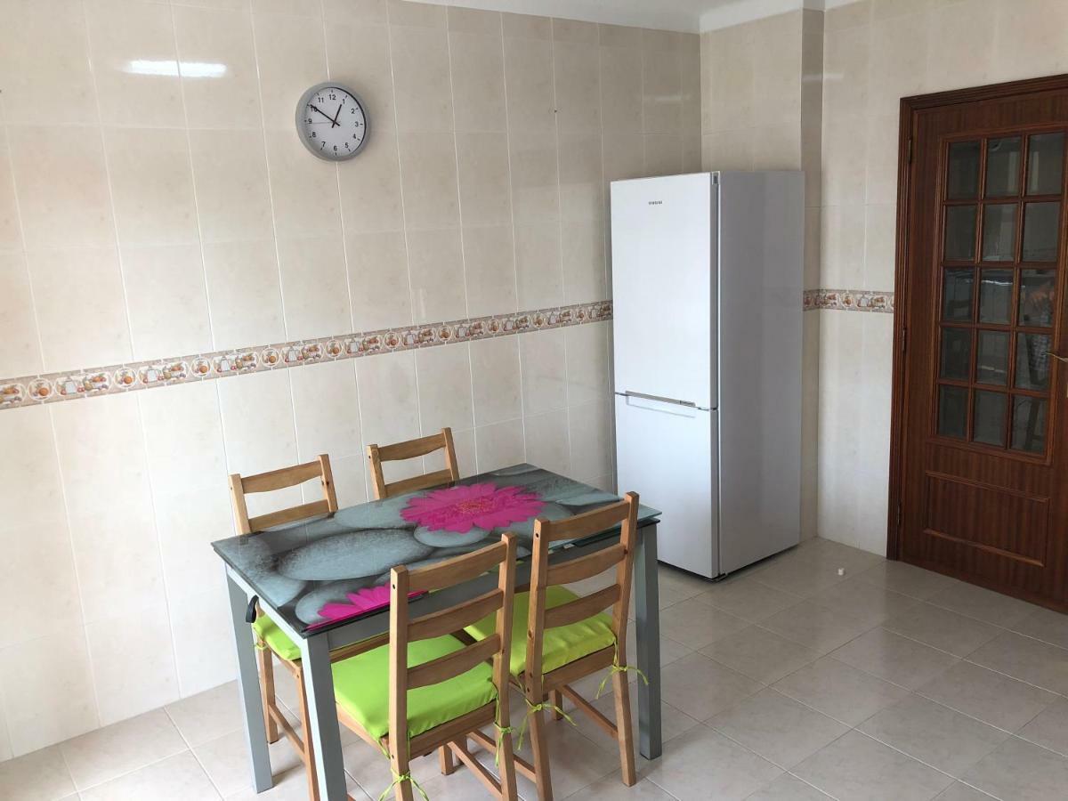 Olinda'S 2 Bedroom Apartment Lagos Ngoại thất bức ảnh