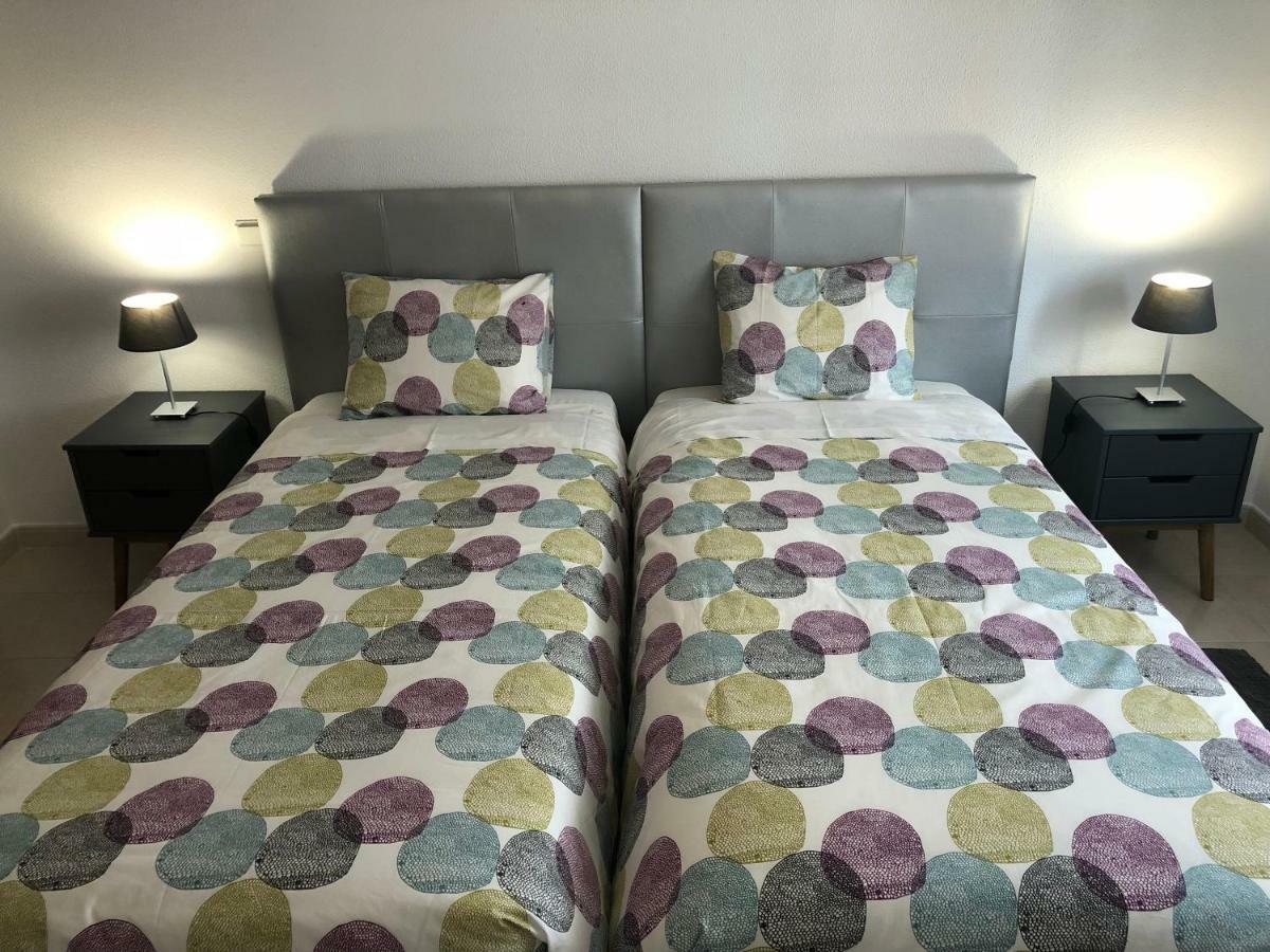 Olinda'S 2 Bedroom Apartment Lagos Ngoại thất bức ảnh